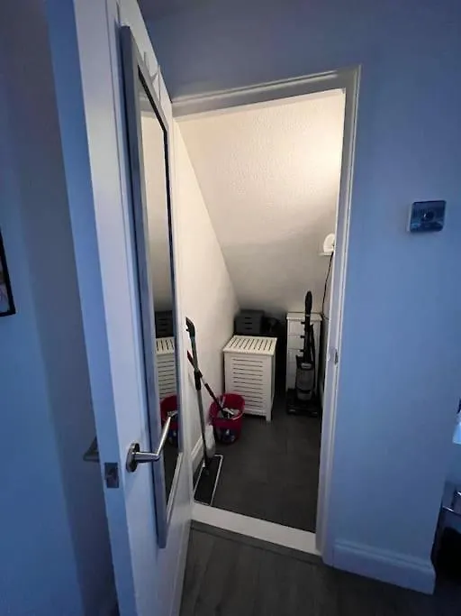 Luxury Ground Floor Maisonette Hounslow United Kingdom